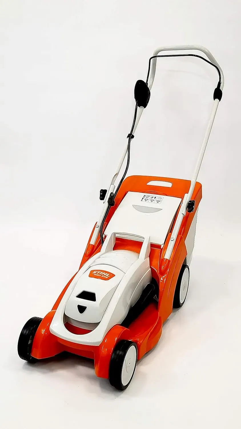 Stihl Akku-Rasenmäher RMA 339, kabellos, effizientes Mähen ohne Akku